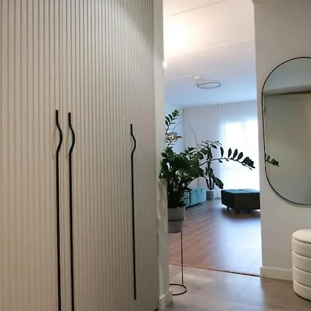 Spacious In Kristiine District! Apartman
